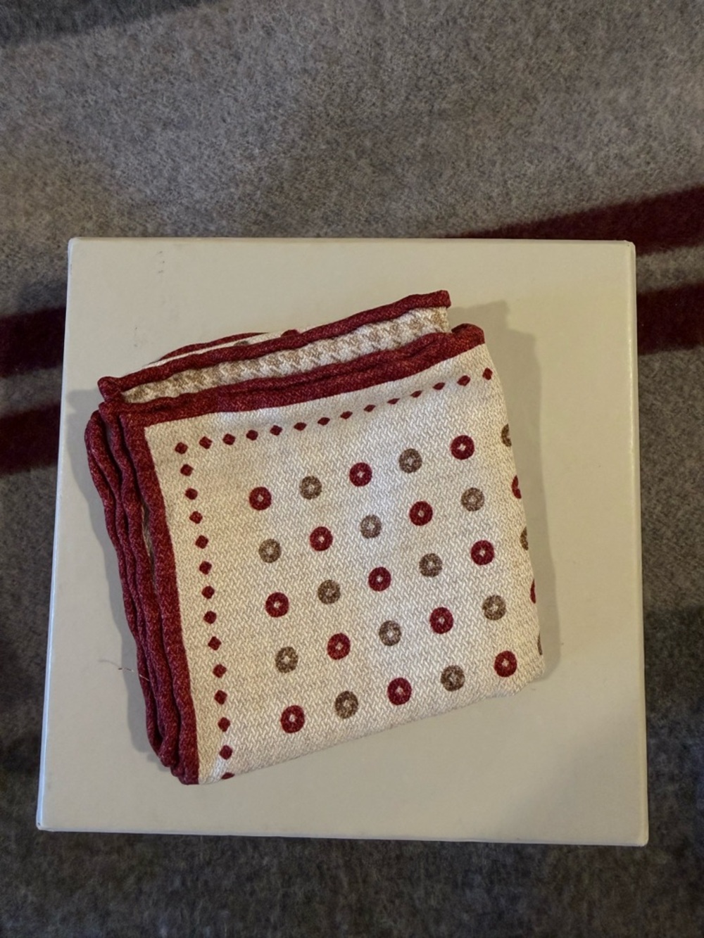 Brunello Cucinelli Cream Pocket Square with Red and Taupe Dot Pattern